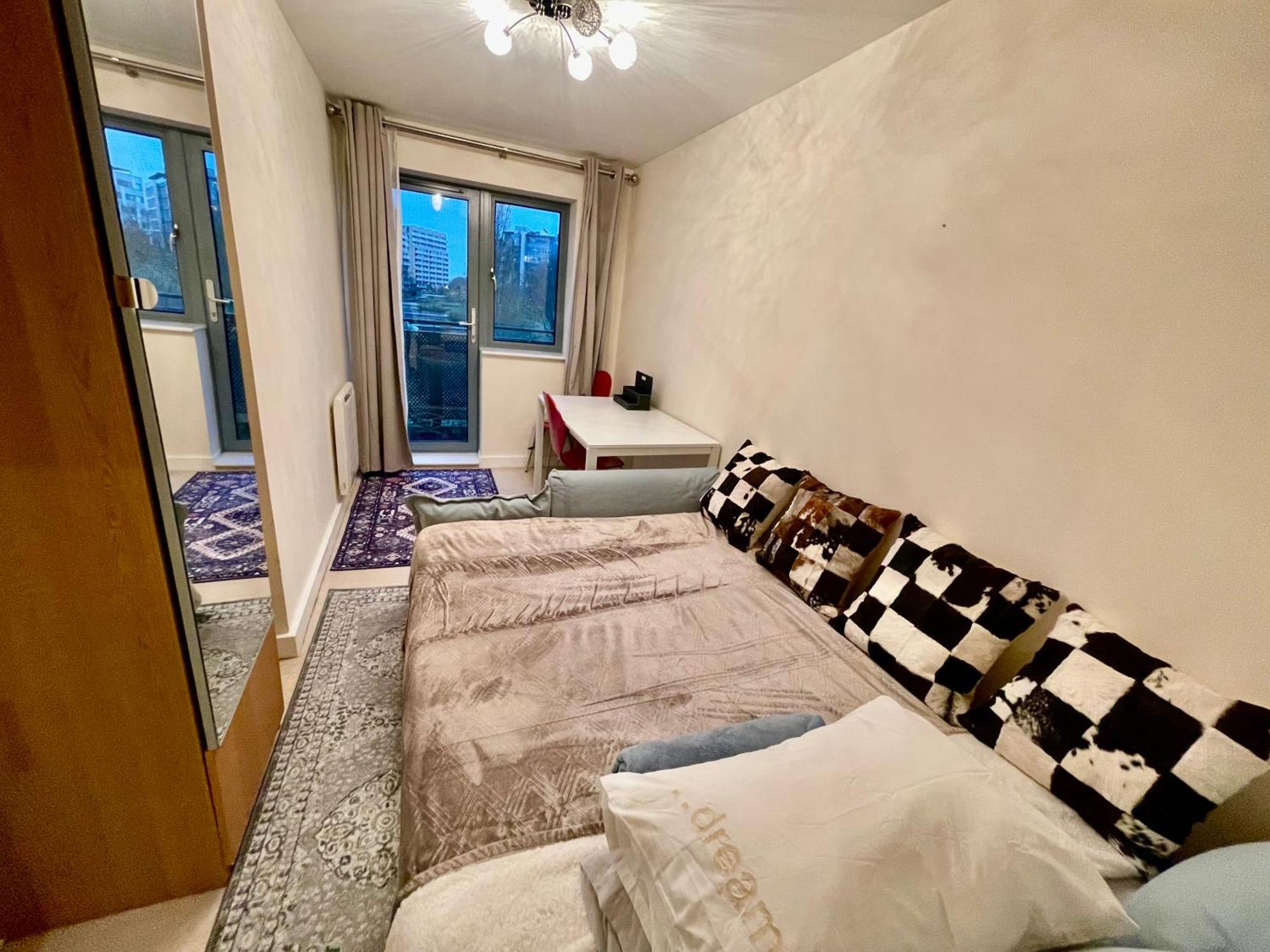 Luxury 2 Bedroom Apartment- View - Free Parking - Wembley Stadium 5km Appartamento
